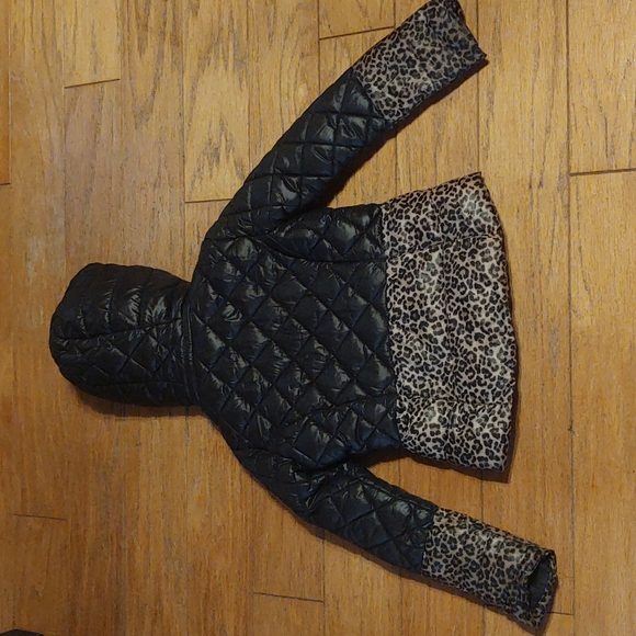 Girls Size 10/12 Michael Michael Kors Down Jacket Black & Leopard Print - Picture 5 of 5